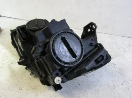 Mercedes-Benz A W176 Phare frontale A1768203961KZ