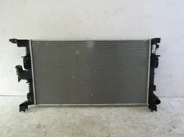 Renault Dacia Duster Radiateur de refroidissement 214105803RT