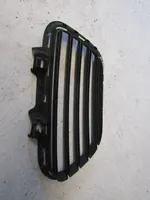 Citroen C5 Aircross Grille inférieure de pare-chocs avant 9827000477