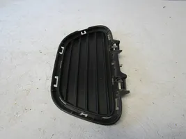 Citroen C5 Aircross Grille inférieure de pare-chocs avant 9827000577