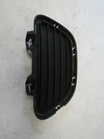 Citroen C5 Aircross Grille inférieure de pare-chocs avant 9827000577