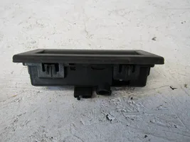 Opel Corsa E Panel mocowania chłodnicy 3V0827566