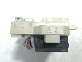 Mitsubishi Colt Module de fusibles 5WK45103