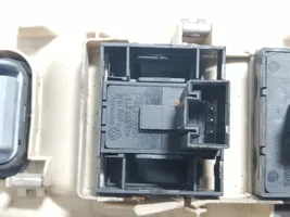 Volkswagen Eos Electric window control switch 1Q1867371C