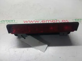 Mitsubishi Montero Third/center stoplight 