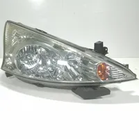 Mitsubishi Grandis Lampa przednia 