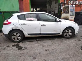 Renault Megane III Berceau moteur 