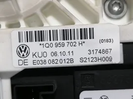 Volkswagen Scirocco Podnośnik szyby drzwi z silniczkiem 5K0959792A
