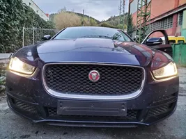 Jaguar XE Galinis dangtis (bagažinės) 