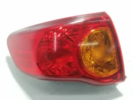 Toyota Corolla E160 E170 Lampa tylna 