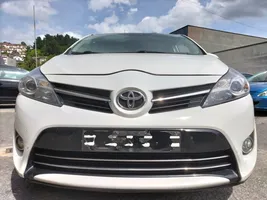 Toyota Verso Etusumuvalo 