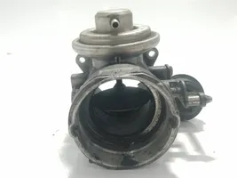 Volkswagen PASSAT B5.5 EGR valve 038131501J