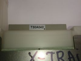 Nissan X-Trail T30 Oro kondicionieriaus/ klimato/ pečiuko valdymo blokas (salone) 