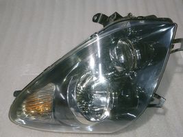 Toyota Corolla Verso AR10 Lampa przednia 