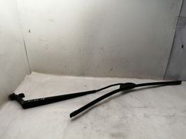 Toyota Avensis T250 Front wiper blade arm 