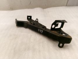 Toyota Corolla Verso AR10 Support, fixation radiateur 