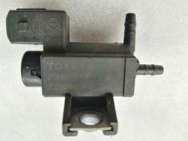 Toyota Avensis T250 Vacuum valve 