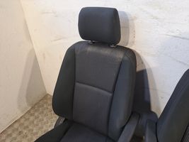 Toyota Corolla Verso AR10 Kit siège 