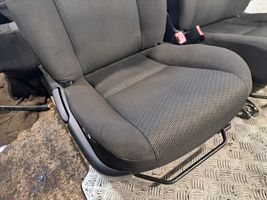 Toyota Avensis T270 Juego del asiento 