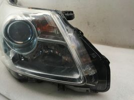 Toyota Avensis T270 Headlight/headlamp 
