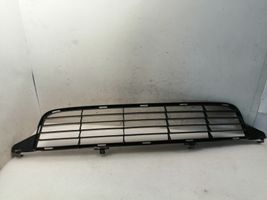 Toyota Avensis T270 Front bumper lower grill 