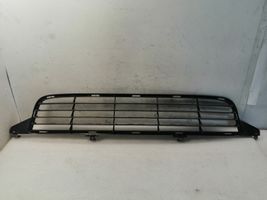 Toyota Avensis T270 Front bumper lower grill 