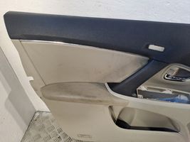 Toyota Avensis T270 Set di rivestimento sedili e portiere 