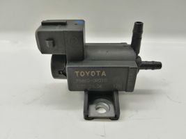Toyota Corolla Verso AR10 Soupape à vide 