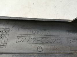 Toyota Avensis T250 Moulure de pare-chocs avant 