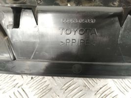 Toyota Avensis T270 Salono oro latakas (-ai) 