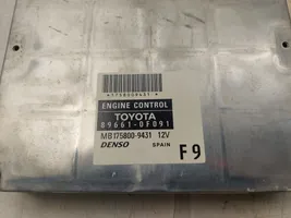 Toyota Corolla Verso AR10 Calculateur moteur ECU 