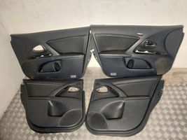 Toyota Avensis T270 Seat set 