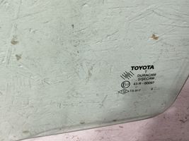 Toyota Auris 150 Pagrindinis priekinių durų stiklas (dvidurio) 