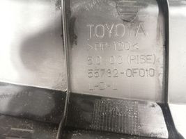 Toyota Corolla Verso AR10 Garniture de pare-brise 