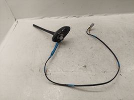 Toyota Avensis T270 Radion antenni 