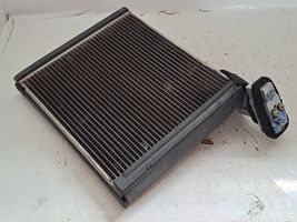 Toyota Avensis T270 Gaisa kondicioniera radiators (salonā) 