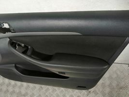 Toyota Avensis T250 Set di rivestimento del pannello della portiera 