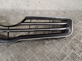 Toyota Avensis T250 Front bumper upper radiator grill 