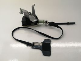 Toyota Avensis T250 Motorino del tappo del serbatoio del carburante 