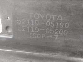 Toyota Avensis T270 Zderzak przedni 5211905190