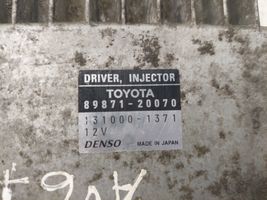 Toyota Avensis T250 Unité / module de commande d'injection de carburant 1310001371