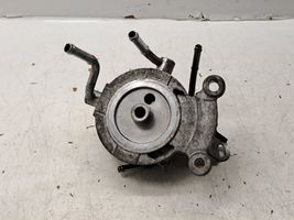 Toyota Avensis T270 Halterung Kraftstofffilter 