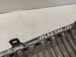 Volvo V70 Grille de calandre avant 67107
