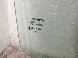 Toyota Verso Etuoven ikkunalasi, neliovinen malli 