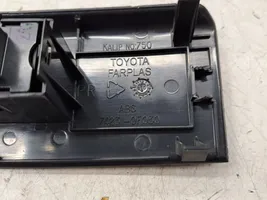 Toyota Corolla Verso AR10 Interrupteur léve-vitre 