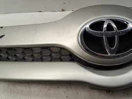 Toyota Corolla Verso AR10 Grille calandre supérieure de pare-chocs avant 