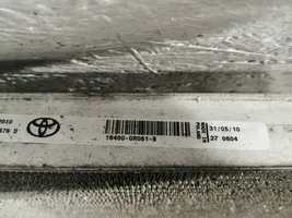 Toyota Avensis T270 Radiateur de refroidissement 