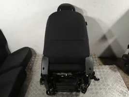 Toyota Auris 150 Sėdynių komplektas 