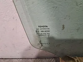 Toyota Auris 150 Etuoven ikkunalasi, neliovinen malli 