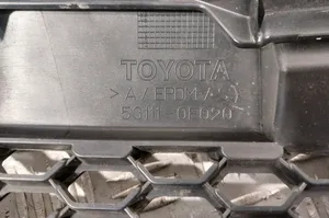 Toyota Corolla Verso AR10 Grille de calandre avant 